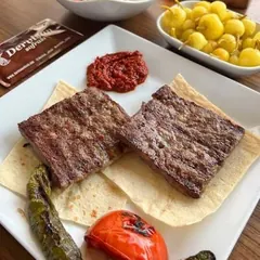 Kaşarlı Köfte