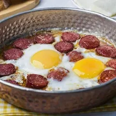 Sucuklu Yumurta