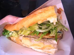 Ekmek Arası Uskumru